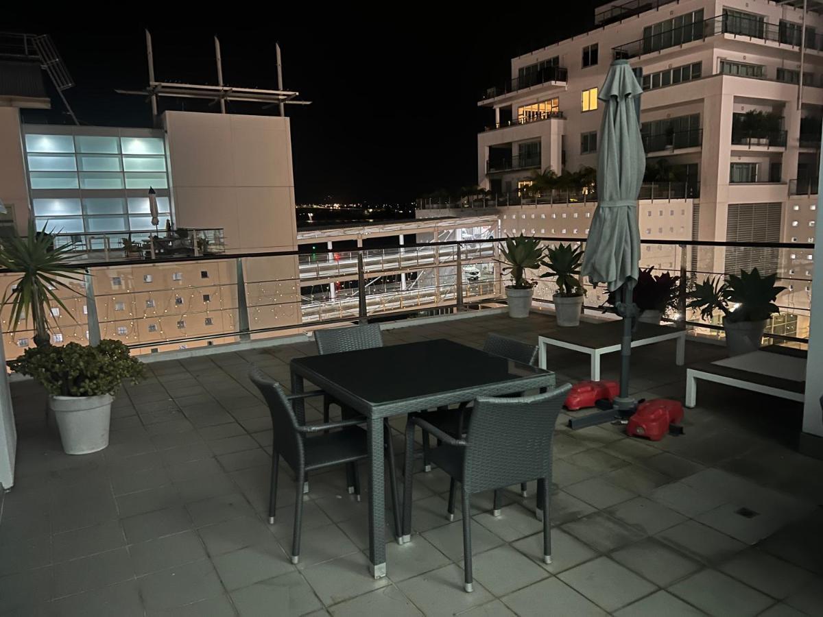 Waterfront Seaview Hotel Apartment - Same Building Block As Auckland Hilton Eksteriør billede