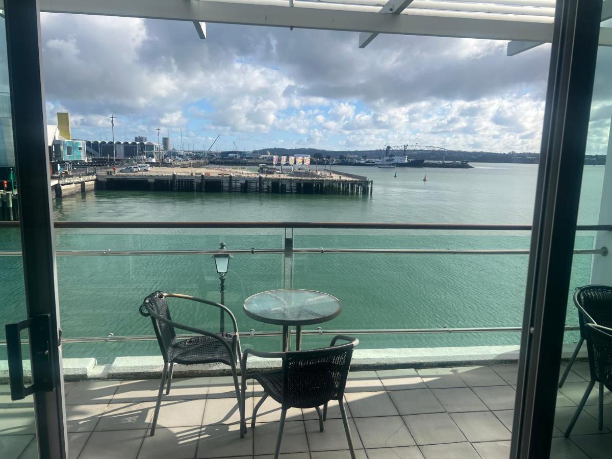 Waterfront Seaview Hotel Apartment - Same Building Block As Auckland Hilton Eksteriør billede